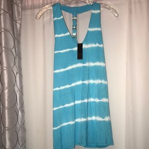 NEW Area Trend tank top